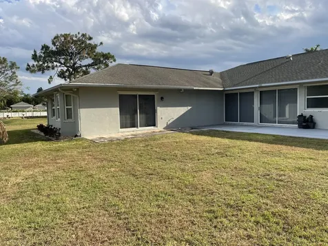 145 SW Hawthorne Circle Port Saint Lucie FL 34953