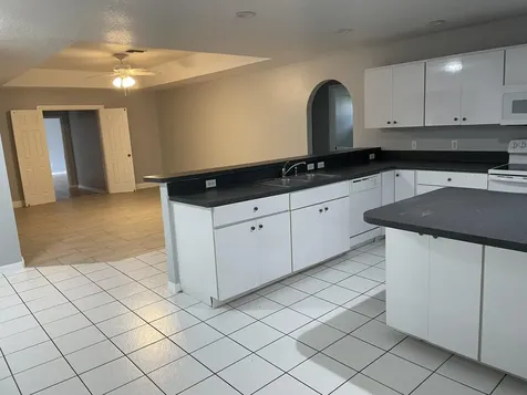 145 SW Hawthorne Circle Port Saint Lucie FL 34953