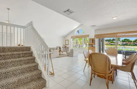 7287 Via Palomar Boca Raton FL 33433
