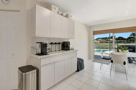 7287 Via Palomar Boca Raton FL 33433