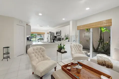 7287 Via Palomar Boca Raton FL 33433