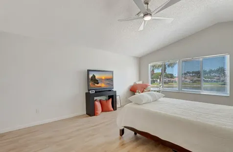 7287 Via Palomar Boca Raton FL 33433