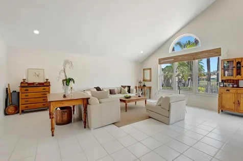 7287 Via Palomar Boca Raton FL 33433