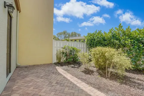 138 Via Palma Lane Boca Raton FL 33487