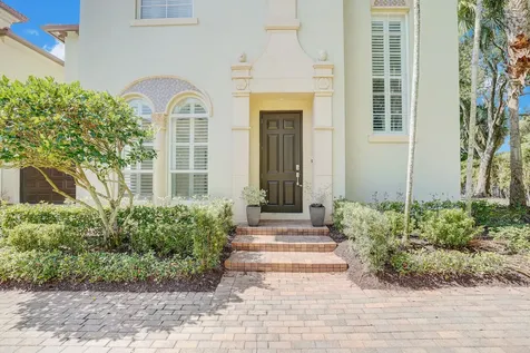138 Via Palma Lane Boca Raton FL 33487