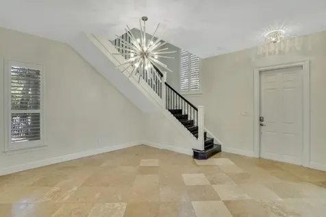 138 Via Palma Lane Boca Raton FL 33487