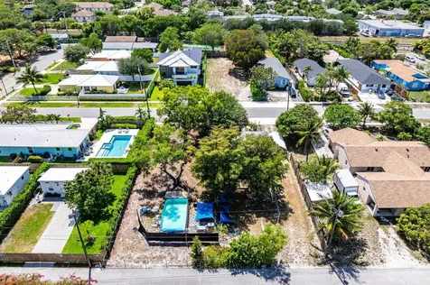 617 Se 2nd Avenue Delray Beach FL 33483