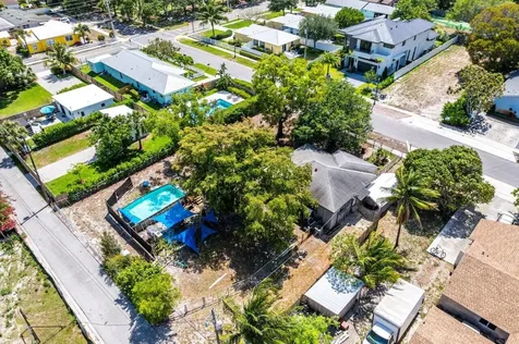 617 Se 2nd Avenue Delray Beach FL 33483