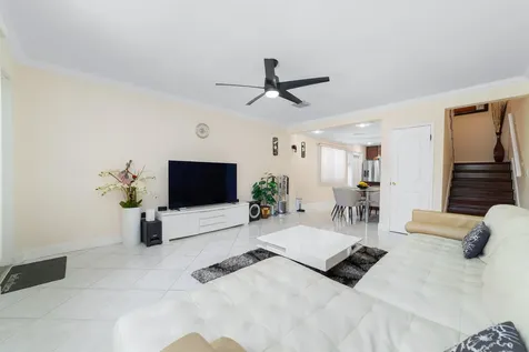 4521 Ne 21st Avenue Fort Lauderdale FL 33308