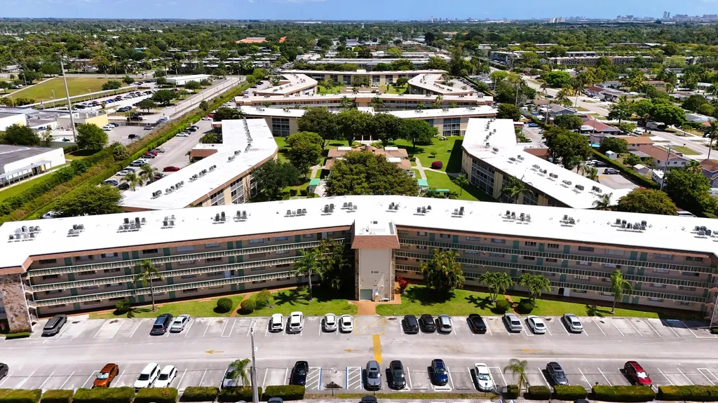300 Village Green Circle Palm Springs FL 33461