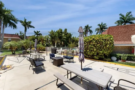 5540 Tamberlane Circle Palm Beach Gardens FL 33418