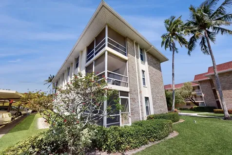 5540 Tamberlane Circle Palm Beach Gardens FL 33418