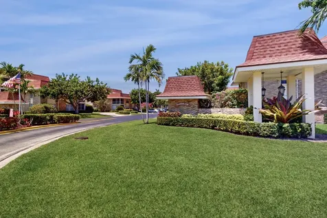 5540 Tamberlane Circle Palm Beach Gardens FL 33418