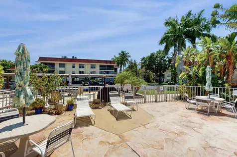 5540 Tamberlane Circle Palm Beach Gardens FL 33418