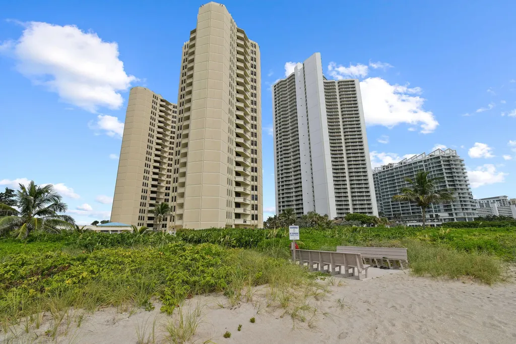 2800 N Ocean Drive Singer Island FL 33404