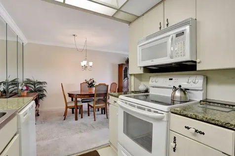 432 Grantham Deerfield Beach FL 33442