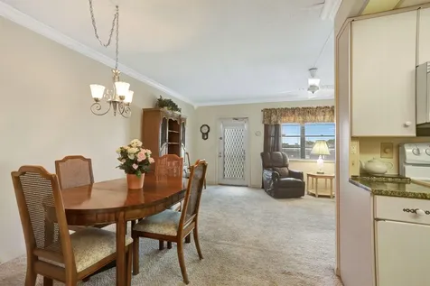 432 Grantham Deerfield Beach FL 33442