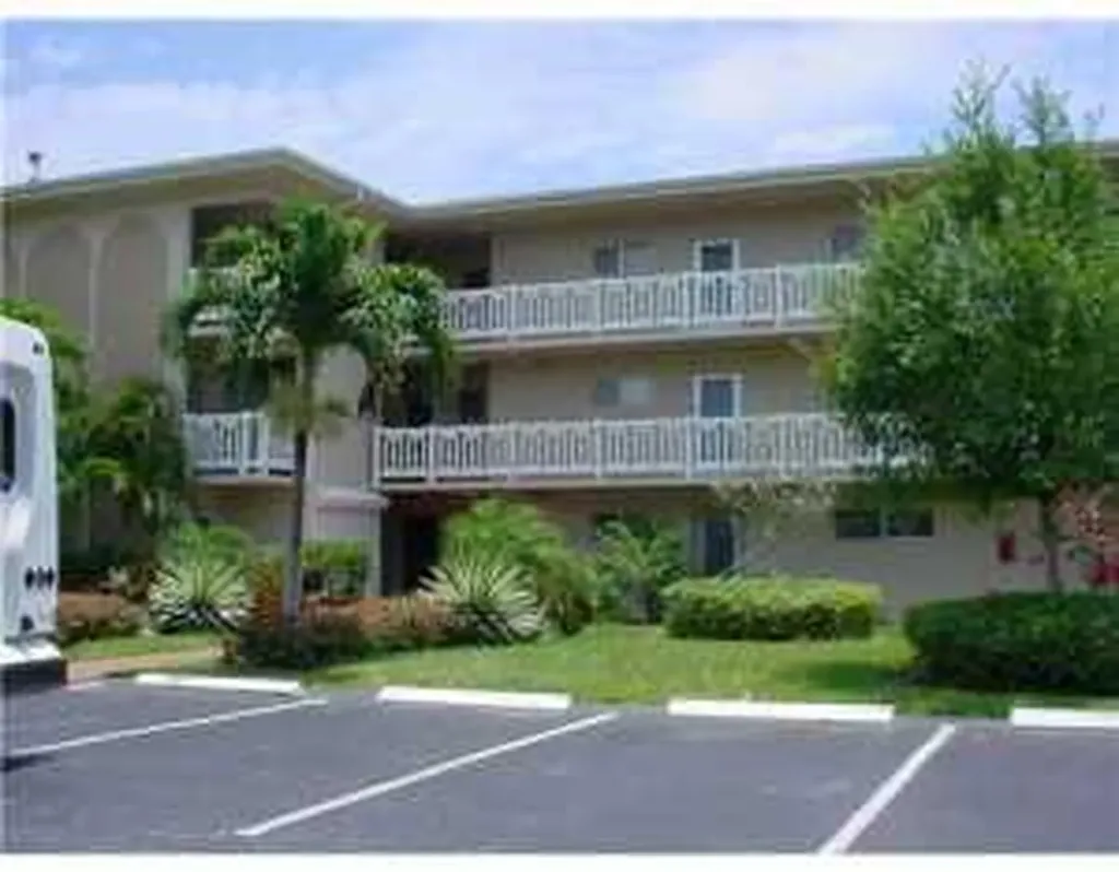 2687 N Garden Drive Lake Worth FL 33461