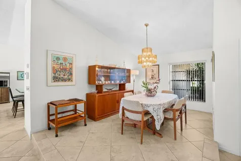 21820 Beachnut Drive Boca Raton FL 33433
