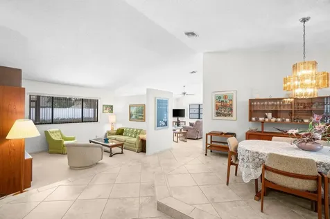 21820 Beachnut Drive Boca Raton FL 33433