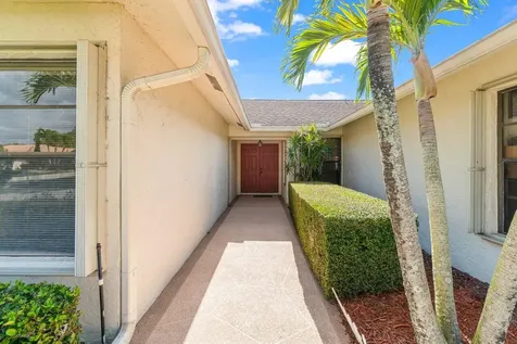 21820 Beachnut Drive Boca Raton FL 33433