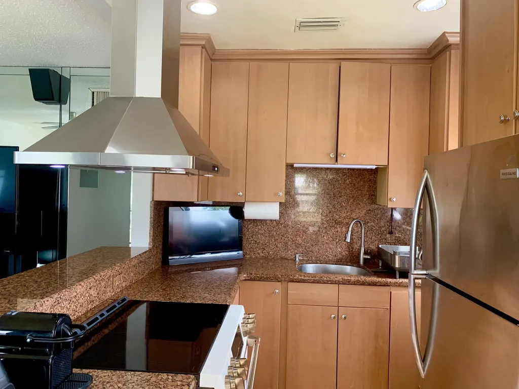 181 Waltham H West Palm Beach FL 33417
