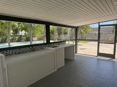 387 Enfield Street Boca Raton FL 33487