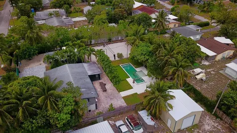 387 Enfield Street Boca Raton FL 33487