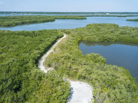 2660 Riverview Court Vero Beach FL 32963
