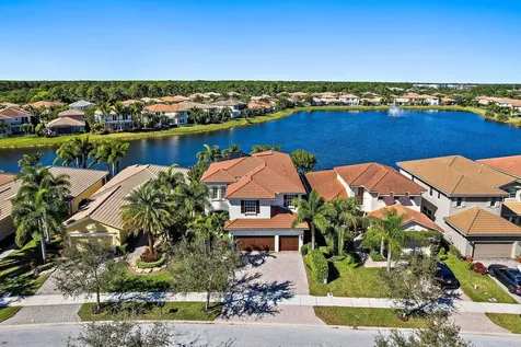 12140 Aviles Circle Palm Beach Gardens FL 33418