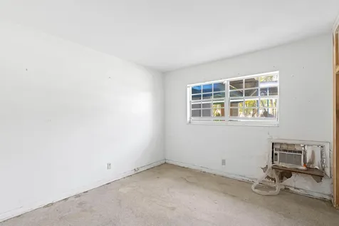 310 Sw 2nd Street Boca Raton FL 33432