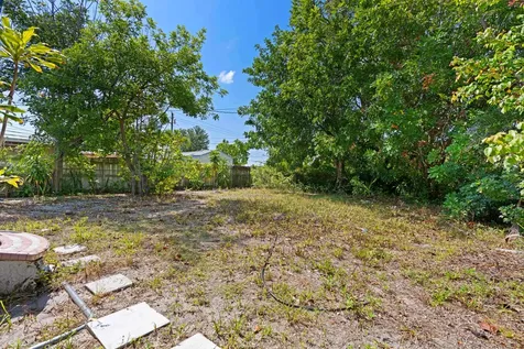 310 Sw 2nd Street Boca Raton FL 33432