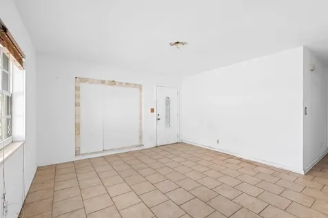 310 Sw 2nd Street Boca Raton FL 33432