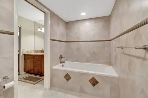 8030 Eastlake Drive Boca Raton FL 33433