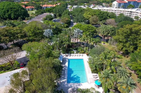 800 Cypress Grove Drive Pompano Beach FL 33069