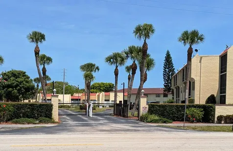 2050 Oleander Boulevard Fort Pierce FL 34950