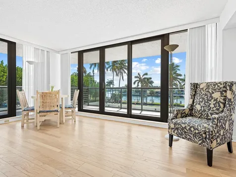 2727 S Ocean Boulevard Highland Beach FL 33487