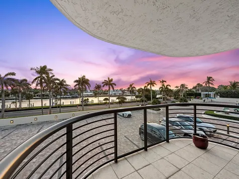 2727 S Ocean Boulevard Highland Beach FL 33487