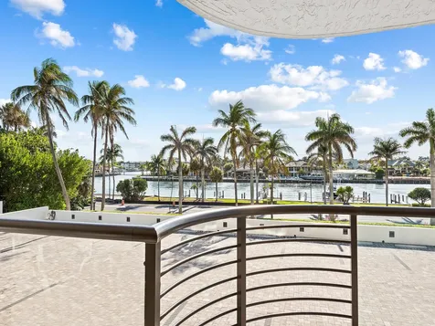 2727 S Ocean Boulevard Highland Beach FL 33487