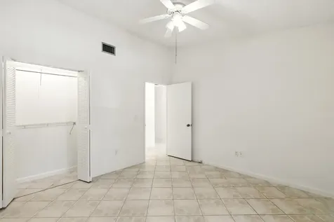 3646 English Road Lake Worth FL 33467