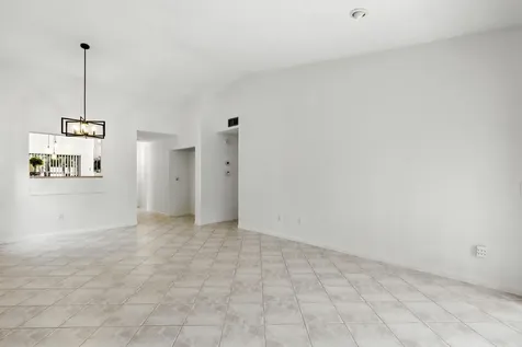 3646 English Road Lake Worth FL 33467