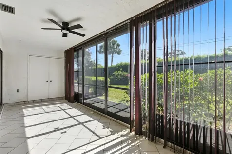 3646 English Road Lake Worth FL 33467