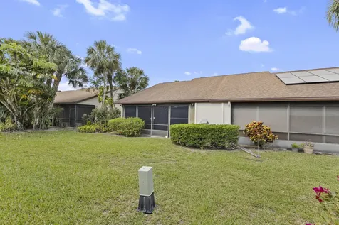 3646 English Road Lake Worth FL 33467