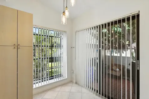 3646 English Road Lake Worth FL 33467
