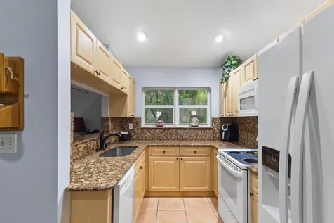 11156 180th Court Boca Raton FL 33498