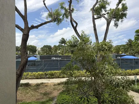 825 Egret Circle Delray Beach FL 33444