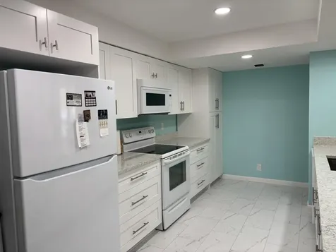 825 Egret Circle Delray Beach FL 33444