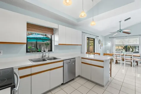10124 182nd Court Boca Raton FL 33498
