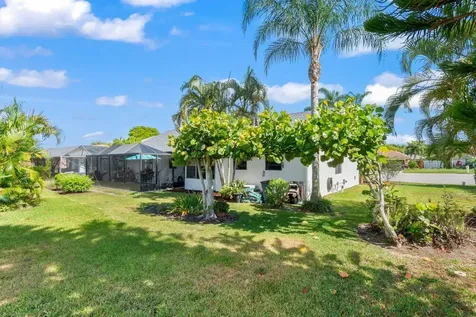 10124 182nd Court Boca Raton FL 33498