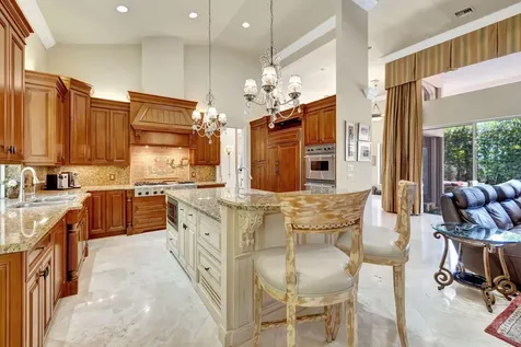21670 Frontenac Court Boca Raton FL 33433